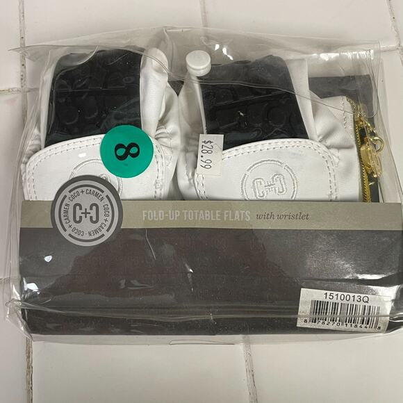 Coco & Carmen Foldable Flats Rescue Shoes Size 8 NEW With Pouch Totable - Picture 2 of 3